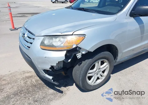 2010 Hyundai Santa Fe Gls z USA, uszkodzony, nr VIN 5NMSG3ABXAH377684